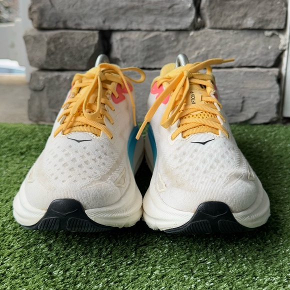 Hoka One One Clifton 9 Women's Running Shoes - Picture 4 of 12